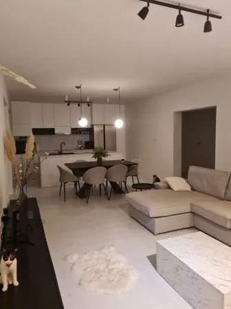 À louer Appartement - F1 11