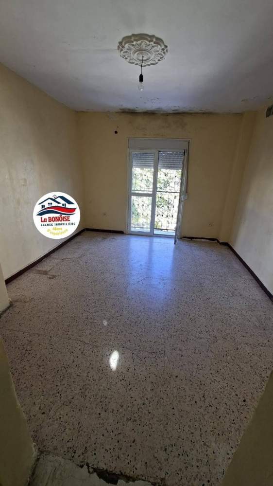 À louer Villa - F5 14