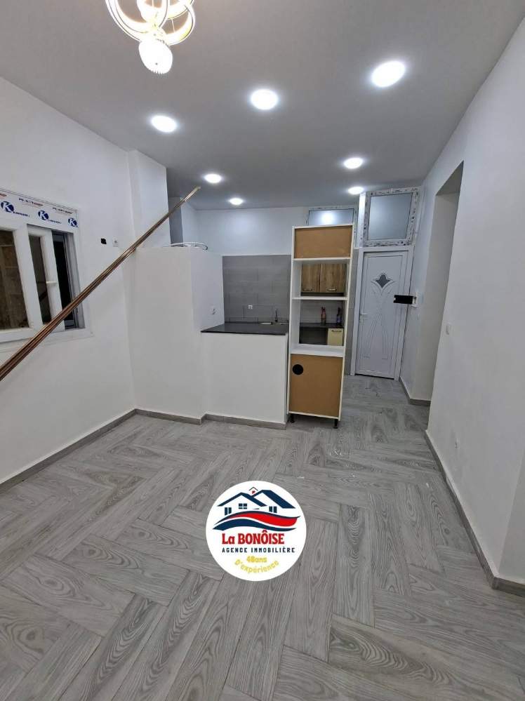 À vendre Appartement - F4 14