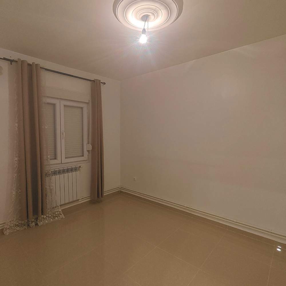 À vendre Appartement - F5 12