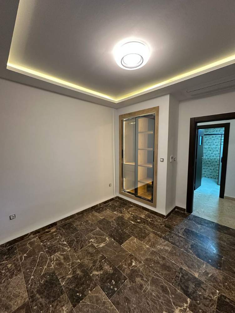 À louer Appartement - F1 8