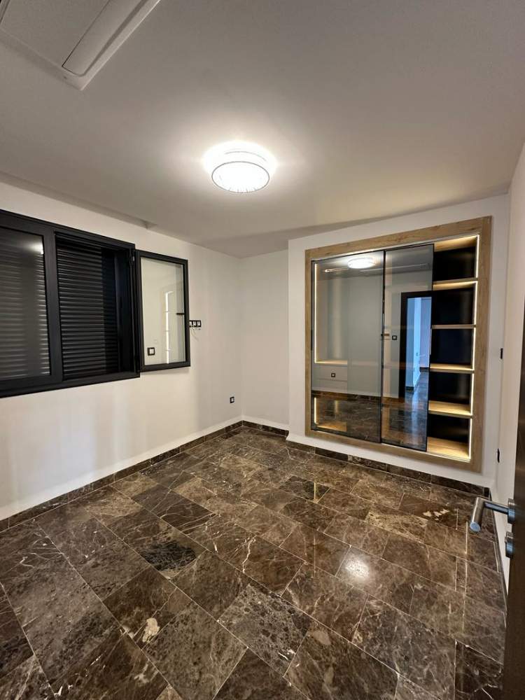 À vendre Appartement - F4 2