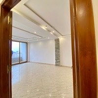 À vendre Appartement - F4 18