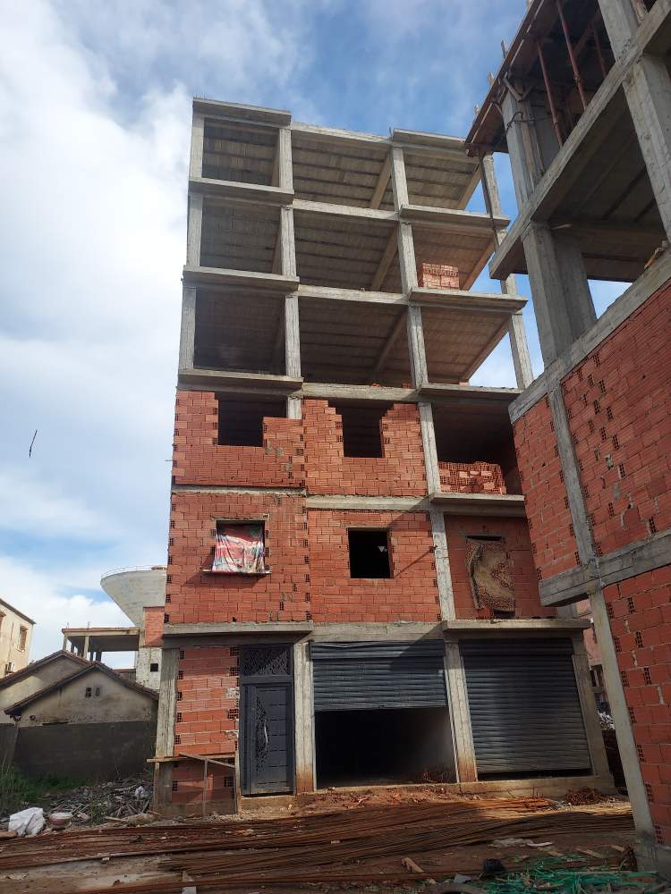 À vendre Appartement - F4 17