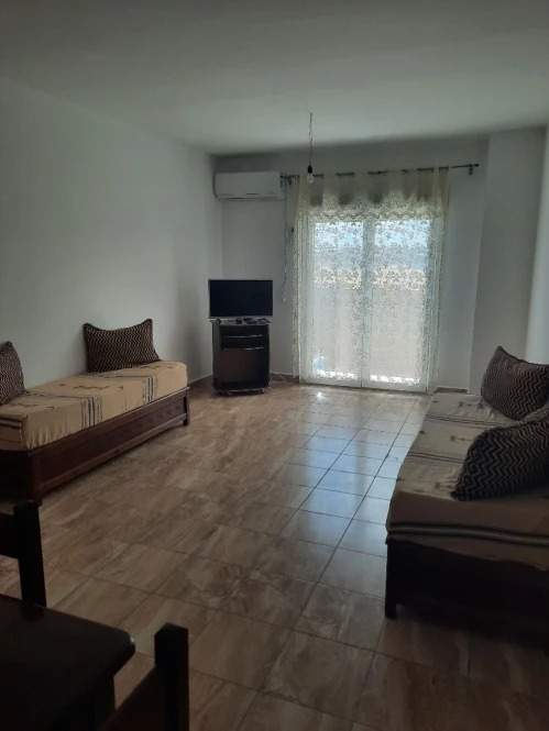À vendre Villa - F1 18