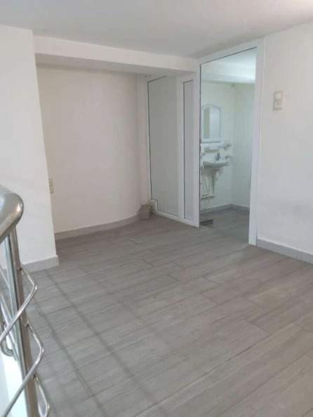 À vendre Appartement - F1 15