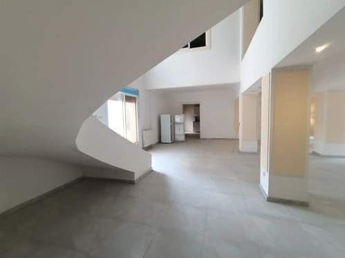 À louer Villa - F8 4