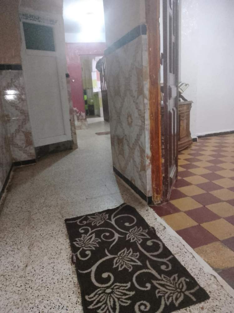 À vendre Appartement - F1 13