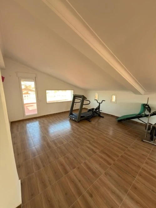 À louer Villa - F6 4