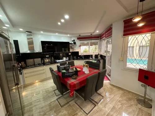 À louer Villa - F6 2