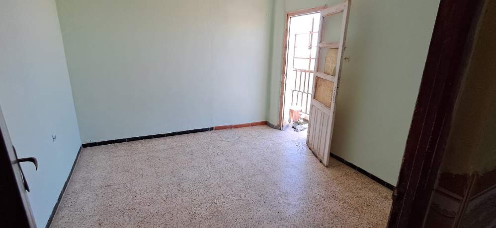 À vendre Appartement - F2 4