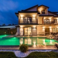 À louer Villa - F10