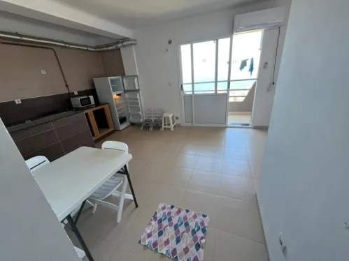 À vendre Local 12