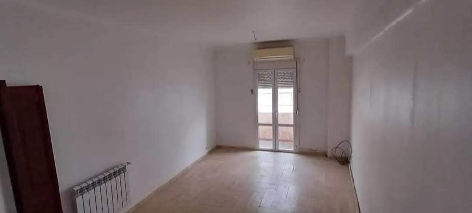 À louer Appartement - F4 5