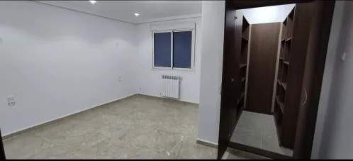 À louer Appartement - F4 5
