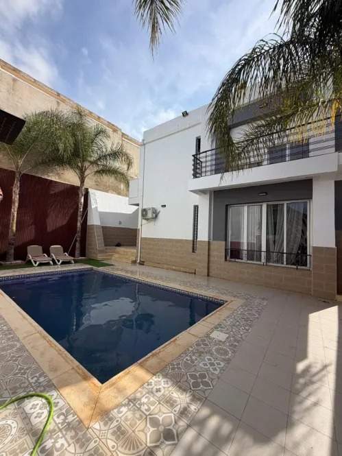 À vendre Appartement - F4 8