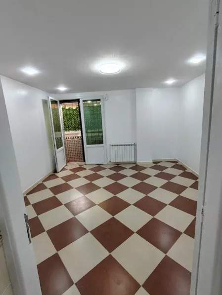 À vendre Local 15