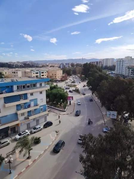 À vendre Appartement - F2 13
