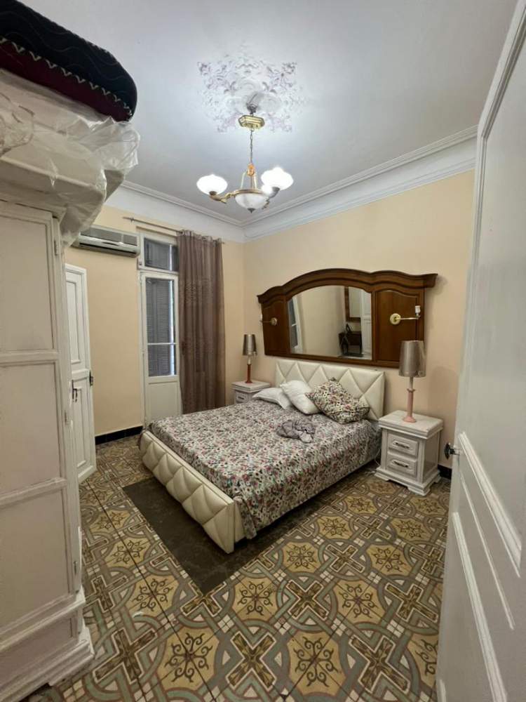 À vendre Appartement - F4 18