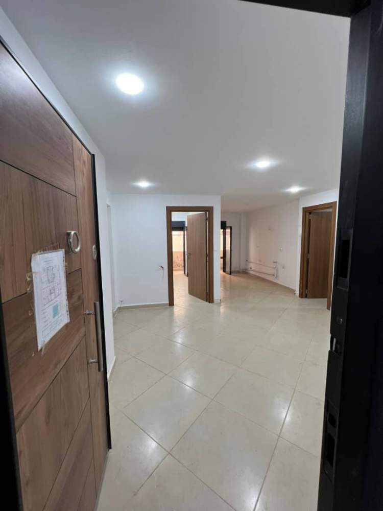 À vendre Villa - F1 13