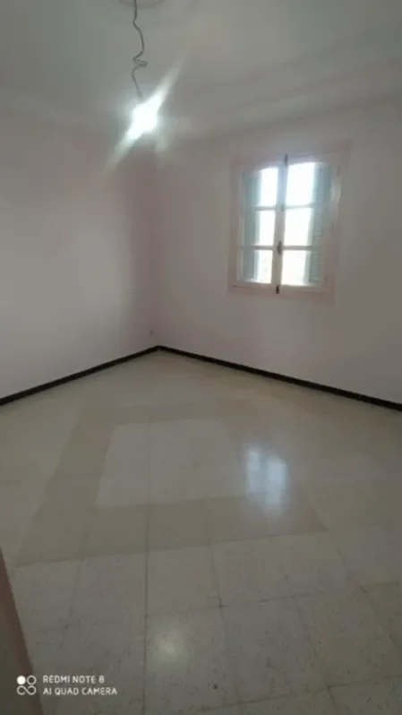 À louer Appartement - F4 4