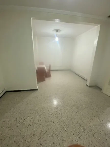 À vendre Appartement - F5 17