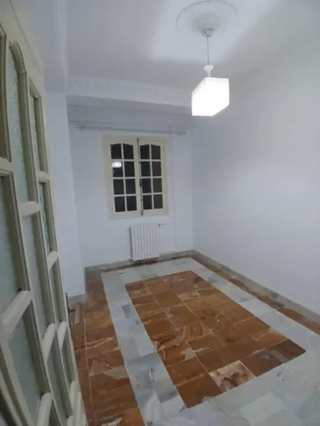 À louer bungalow - F1 17