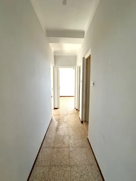 À louer Appartement - F1 13