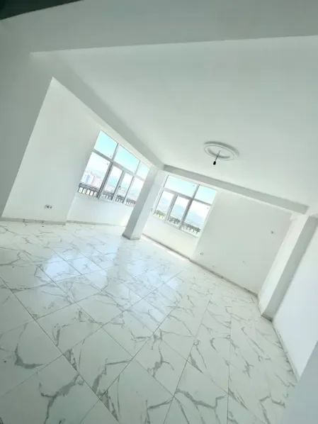 À vendre Appartement - F2 13
