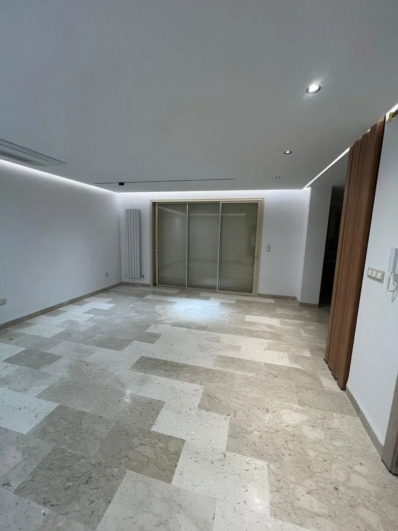À louer Appartement - F1 7