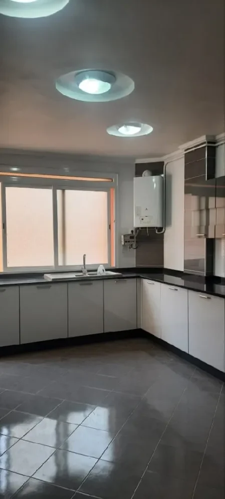 À vendre Appartement - F5 2