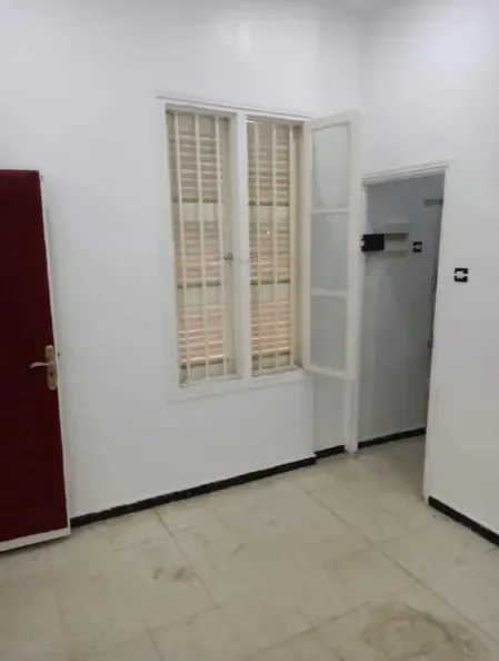 À vendre Appartement - F2 4