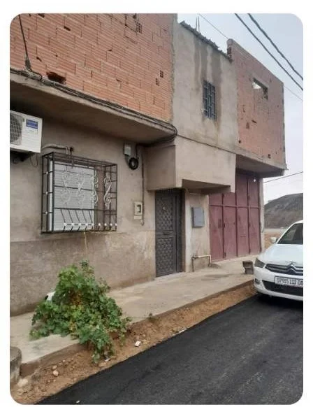 À vendre Appartement - F2 4