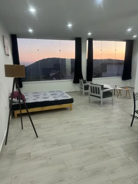À louer Villa - F5 10