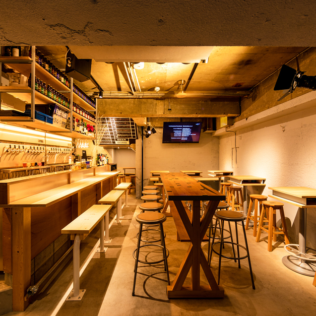 Shinjuku craft beer BEER BOMB