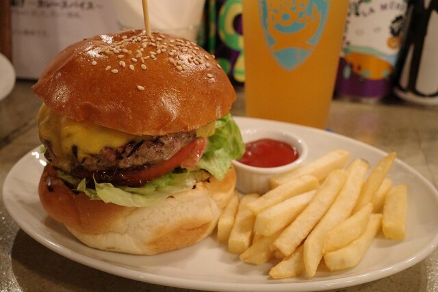 BEER PUB CAMDEN Ikebukuro East Exit