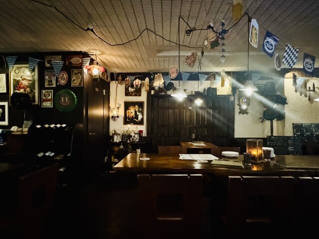 Beer Bar Charcuteries BOUCHERE.