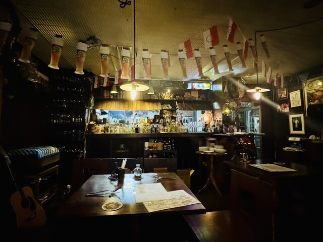 Beer Bar Charcuteries BOUCHERE.