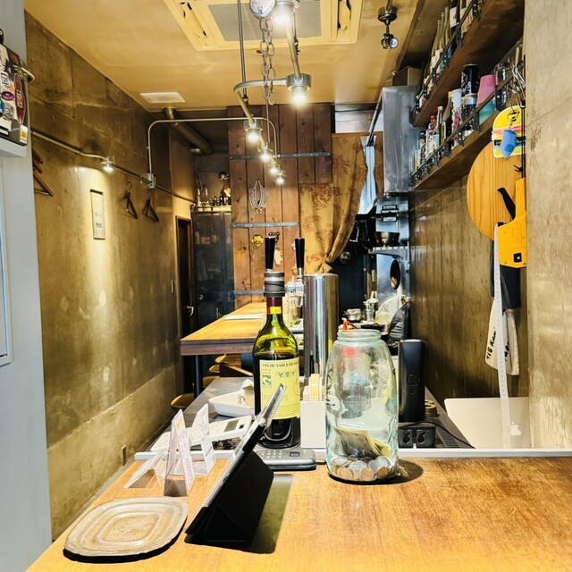418 KAMIYAMA Liquor Store and Bar