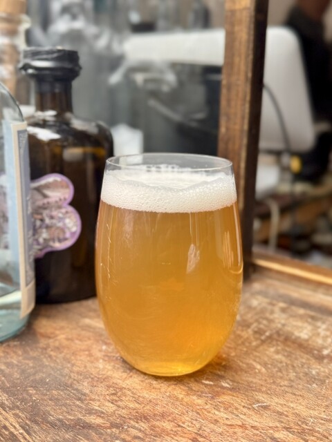 SDN-yokohama クラフトビール と ナチュラルワイン台湾ハンドメイド靴の店