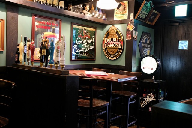 Tail's Ale House