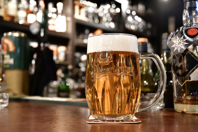 Tail's Ale House