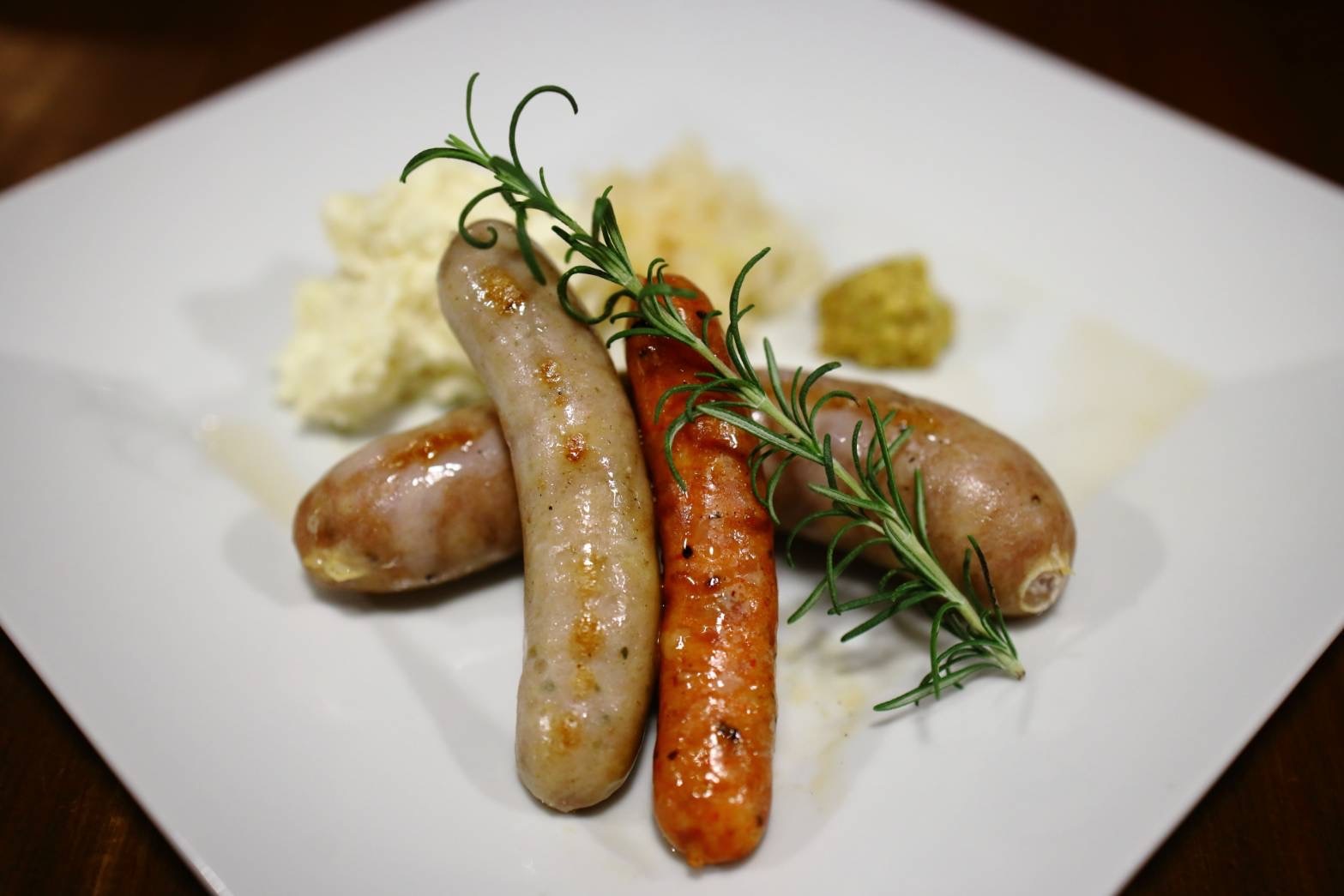 HERB & BEER DINING 春風千里