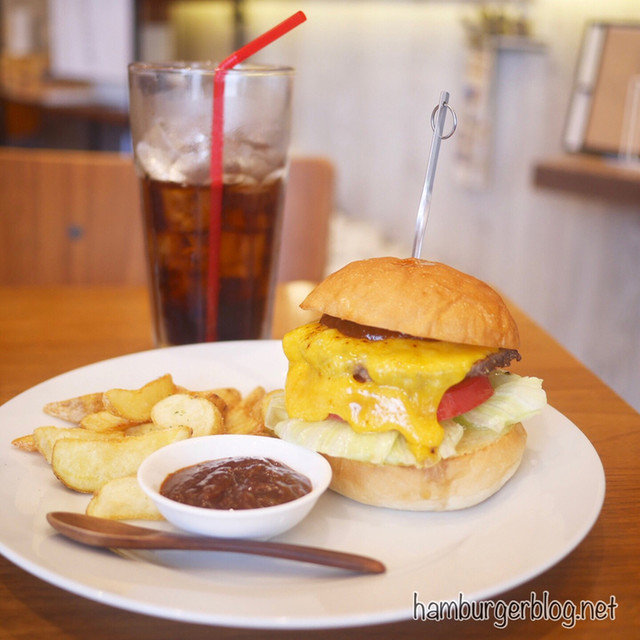 burger house UZU