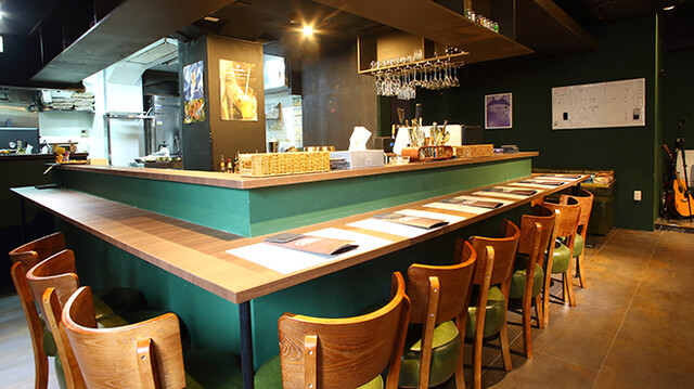Banner Pub