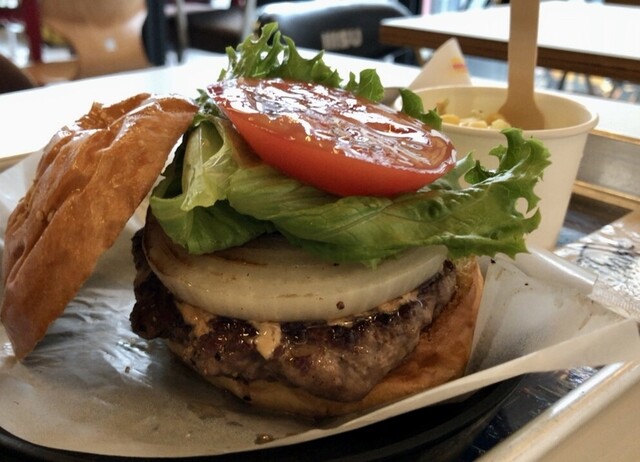 BURGERS TOKYO