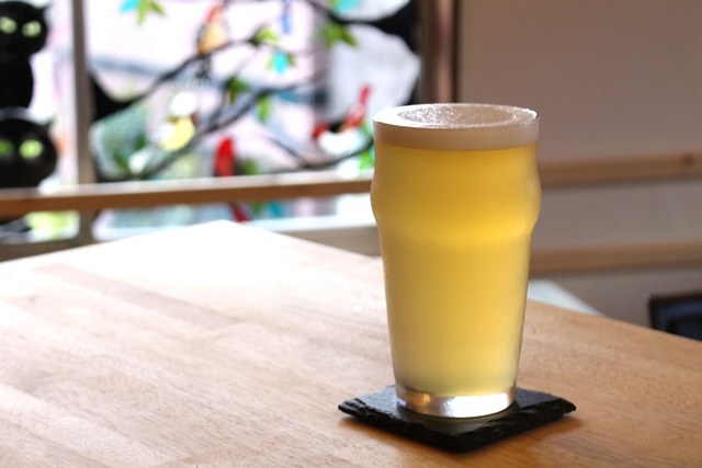 BEER PUB 25