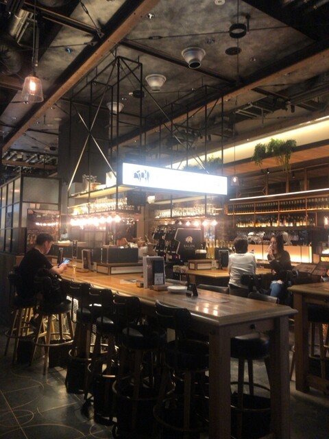 SALON BUTCHER & BEER