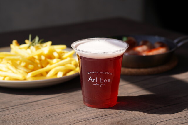 Arl Eee akasaka
