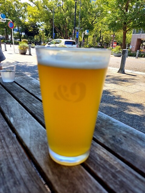 CRAFT BEER DINING &9